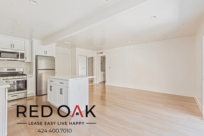 Foto del edificio - 17830 Sherman Way