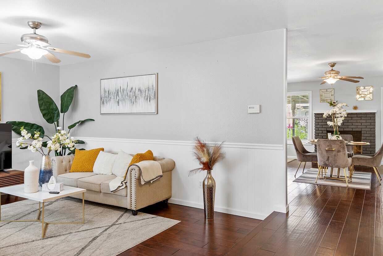 1609 Marsha Ave, Modesto, CA 95350 Townhome Rentals in Modesto CA