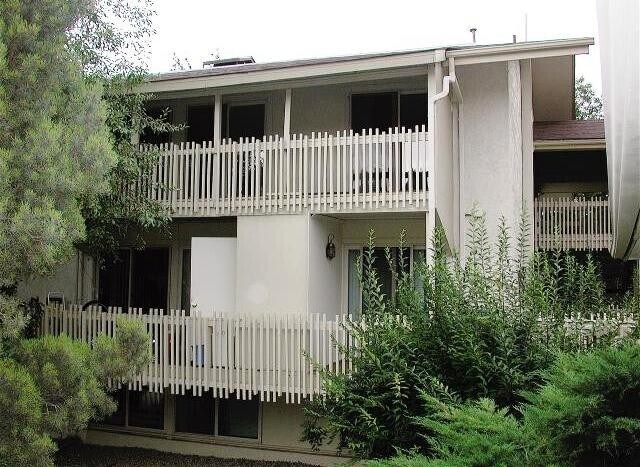 Foto principal - One bedroom condo for rent at Two Mile Creek