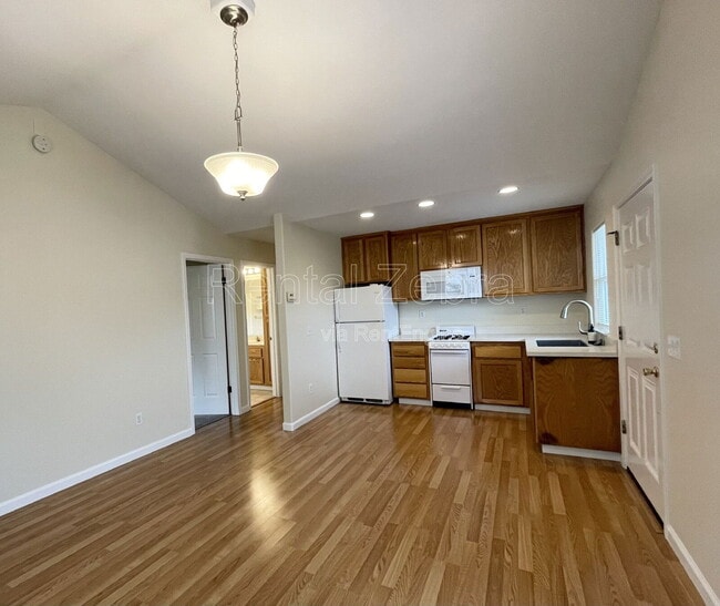 Foto del edificio - 2062 Red Oak Cir