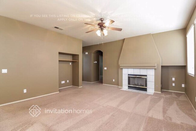 Building Photo - 8760 Medford St