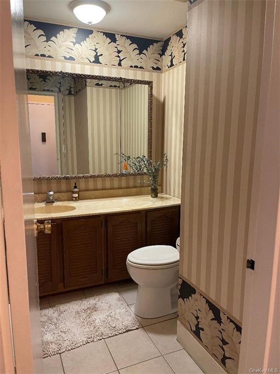 Foto del edificio - 451 Sierra Vista Ln