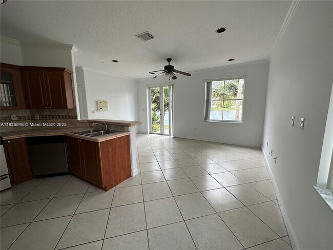 Foto del edificio - 3529 SW 169th Terrace