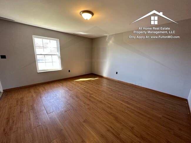 Foto del edificio - 531 Collier Ln