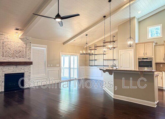 Foto del edificio - 225 Wiscasset Way