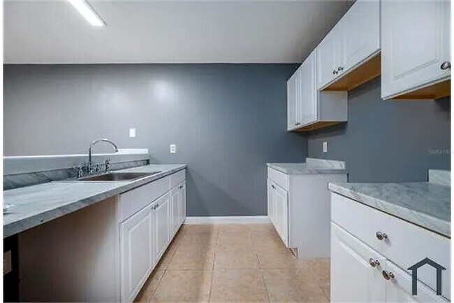 Foto del edificio - 5385 Elm Ct