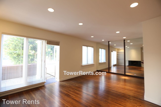 Building Photo - 2 br, 2 bath Apartment - 2128 Vallejo Street