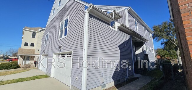 Foto del edificio - 1278 Little Bay Ave