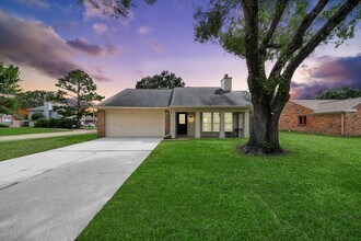 Building Photo - 22638 Powell House Ln