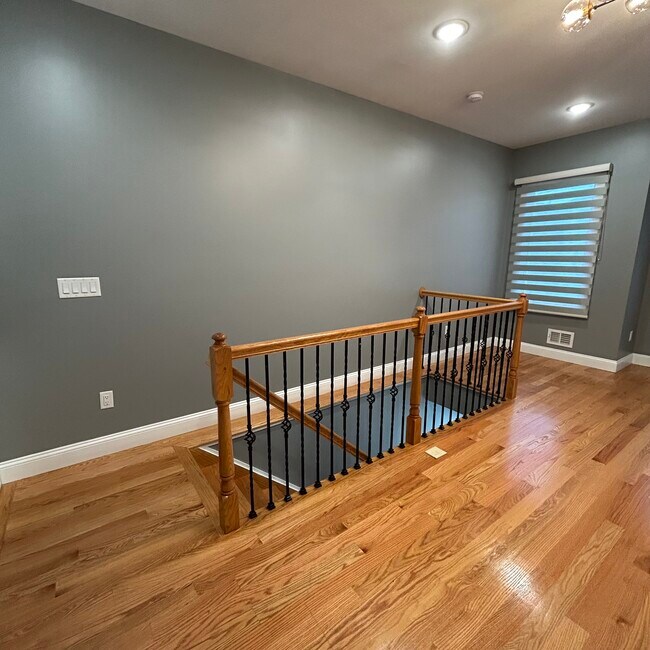 Foto del edificio - 329 N 10th St