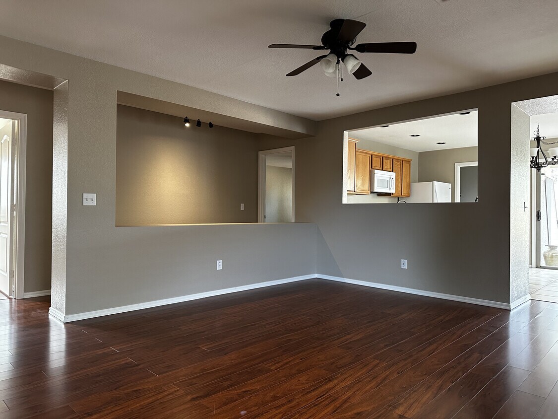 1126 S Fresno Ct, Chandler, AZ 85286 House Rental in Chandler, AZ