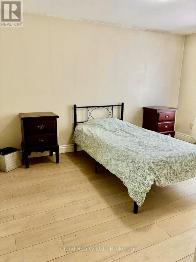 Building Photo - 252 William Roe Blvd