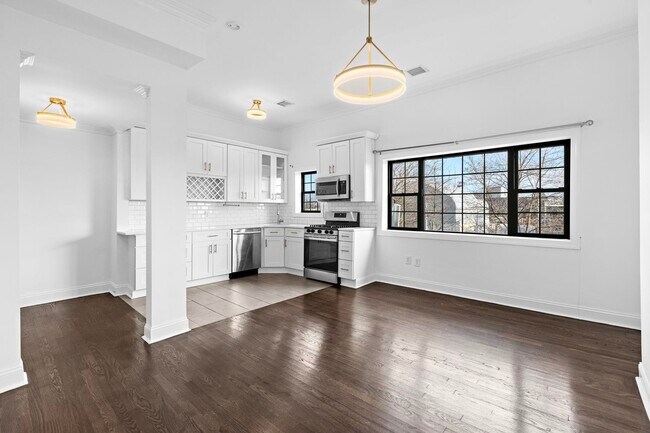 Foto del edificio - 252 Princeton Ave