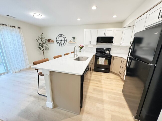 Foto del edificio - 2055 Evans Cove Loop