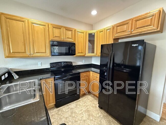 Building Photo - 3725 S Lake Orlando Pkwy