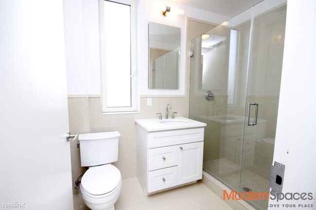 Foto del edificio - 3265 37th St