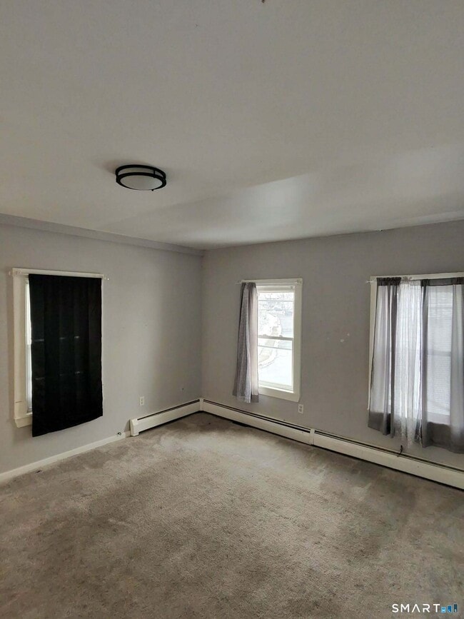 Building Photo - 69 Franklin St