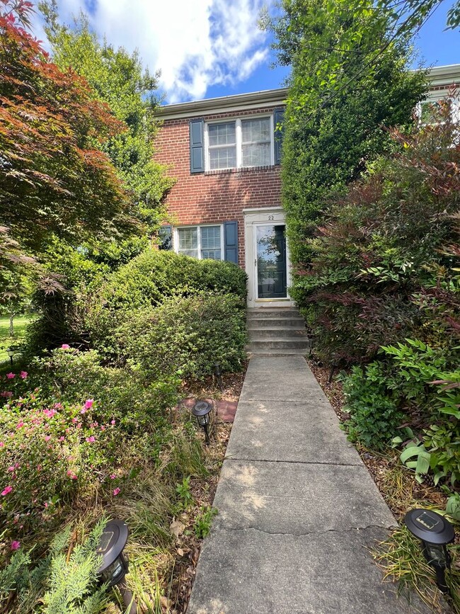 Photo - 22 Mt Vernon Ave Townhome