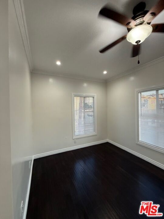 Building Photo - 334 Heliotrope Dr