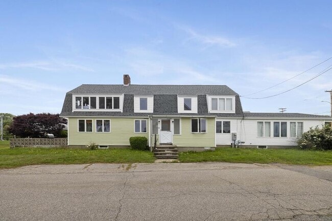 Building Photo - 15 Highland Ave