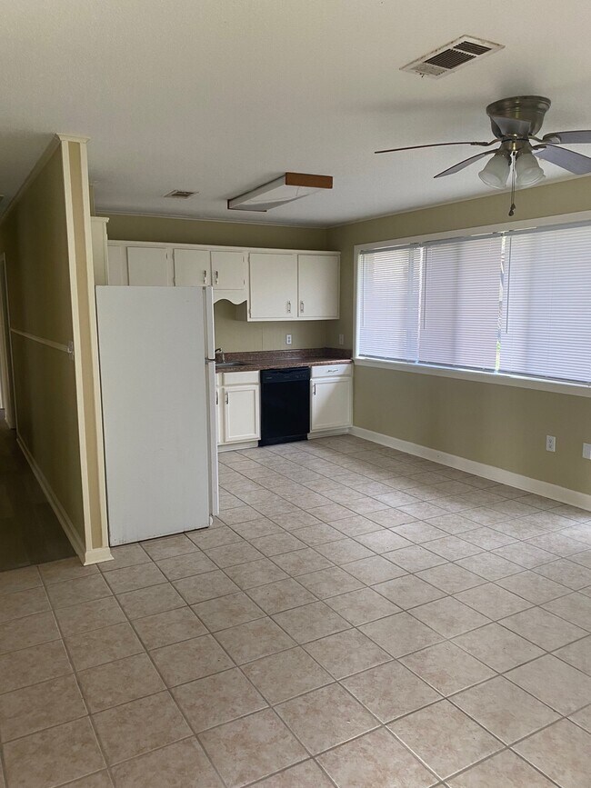 Foto del edificio - 14625 W David Dr