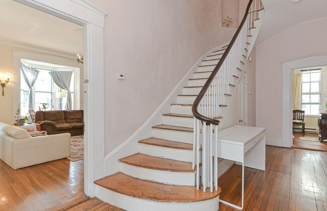 Foto del edificio - 5 Bedroom