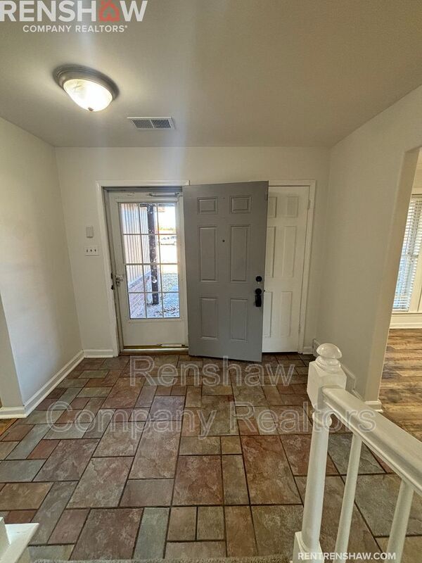 Building Photo - 2859 Rockcreek Pkwy