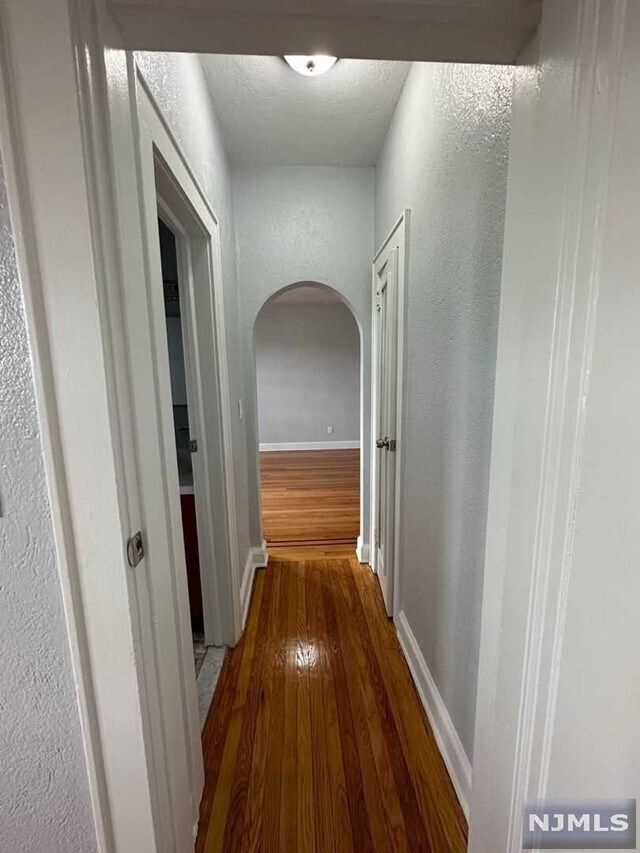 Building Photo - 1 E Palisades Blvd