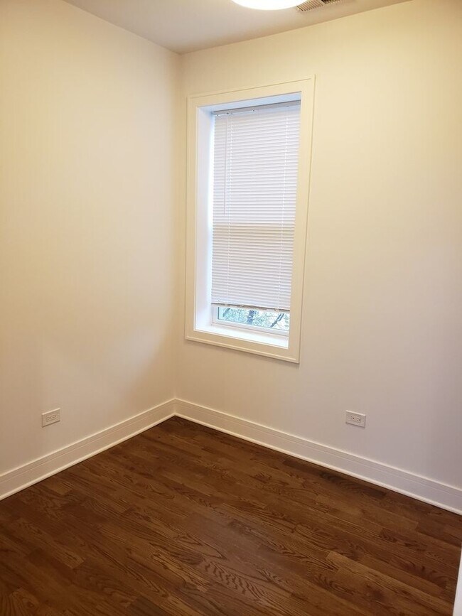 Foto del edificio - 2347 W Taylor St