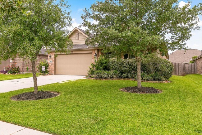 Foto del edificio - 31225 Liberty Knoll Ln