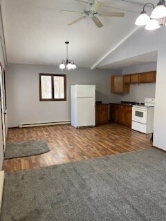 Foto principal - 1273 Co Hwy A