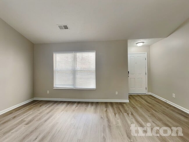 Building Photo - 125 Ivy Hill Ln