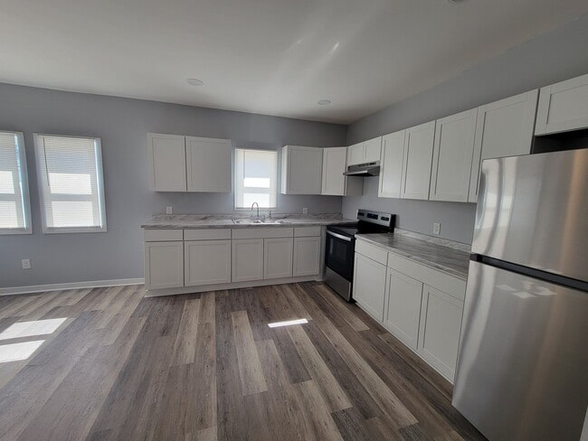 Building Photo - 1013 Dunlap St