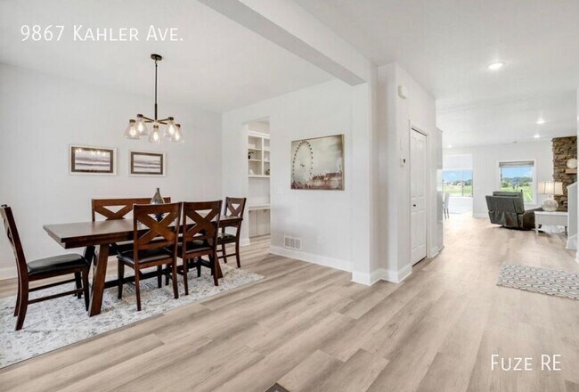 Foto del edificio - 9867 Kahler Ave NE