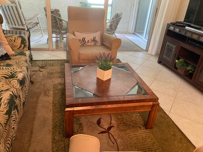 Foto del edificio - 1085 Forest Lakes Dr