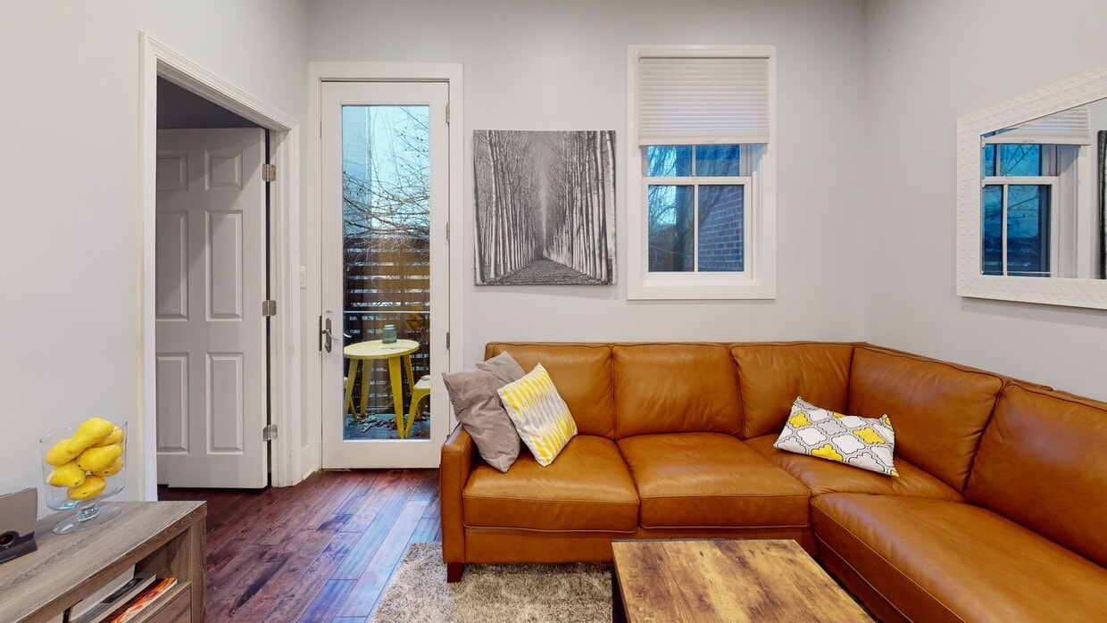 Photo - Private bedroom in 5 bed/3 bath Home