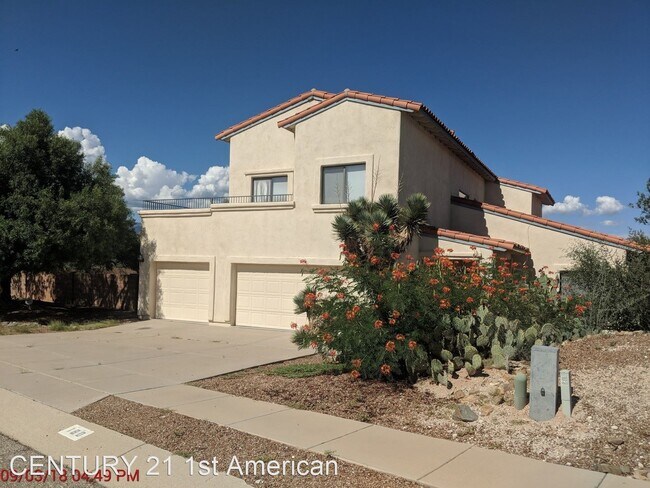 Building Photo - 4 br, 3 bath House - 180 N Eastern Slope Loop