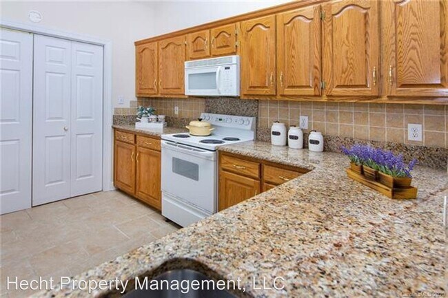 Building Photo - 3 br, 2 bath House - 3861 Azalea Trail