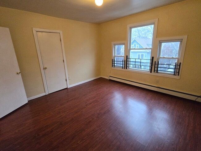 Building Photo - 791 S 13th St