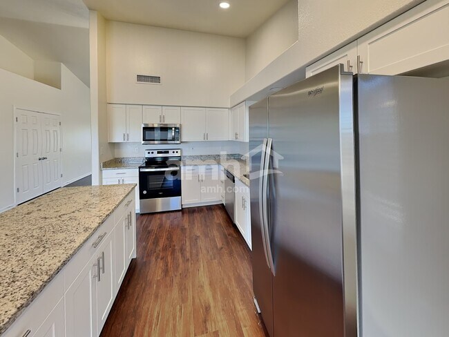 Foto del edificio - 2508 N 134th Ave