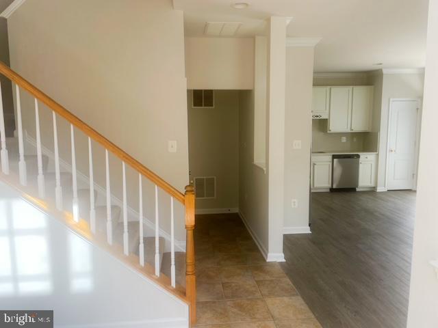 Building Photo - 115 Quinton Oaks Cir