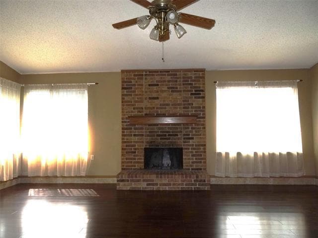 Building Photo - 2517 Hollydale Dr
