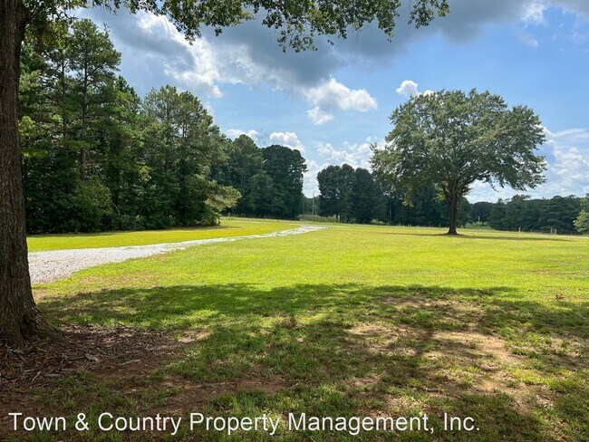 Building Photo - 3 br, 2 bath House - 1505 Briarwood Rd