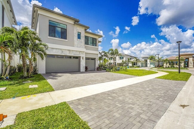 Building Photo - 13005 Feathering Wy