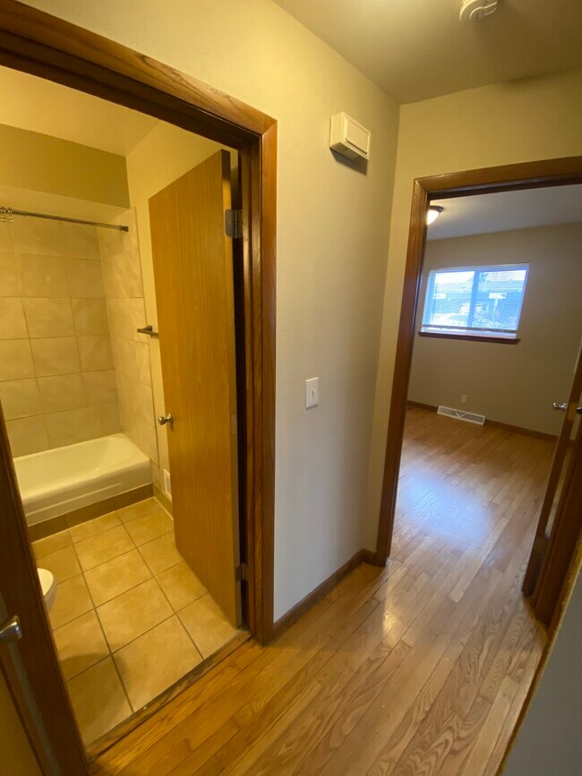 Pasillo - Evergreen Terrace Apartments