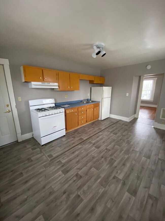 Foto del edificio - 301 W Eureka St