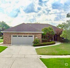 Building Photo - 16441 Paw Paw Ave