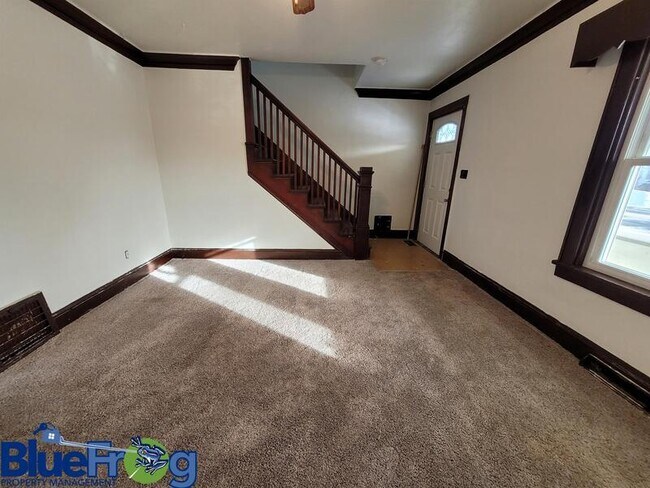 Building Photo - 608 2nd Street - 608