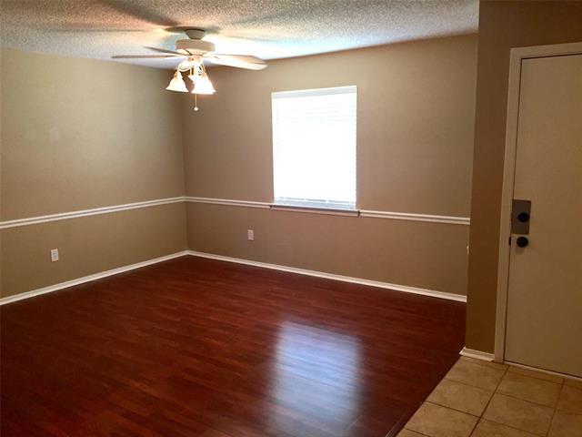 Building Photo - 2305 Honey Creek Ln
