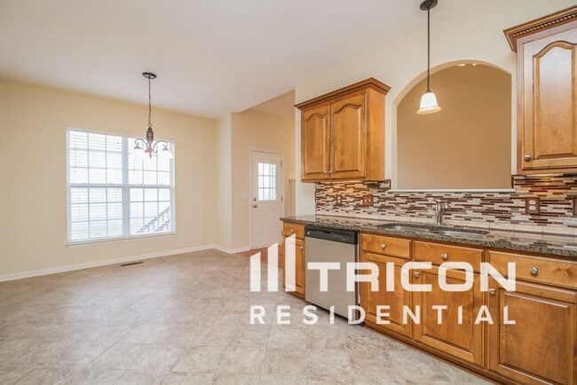 Building Photo - 100 Havenwood Ct